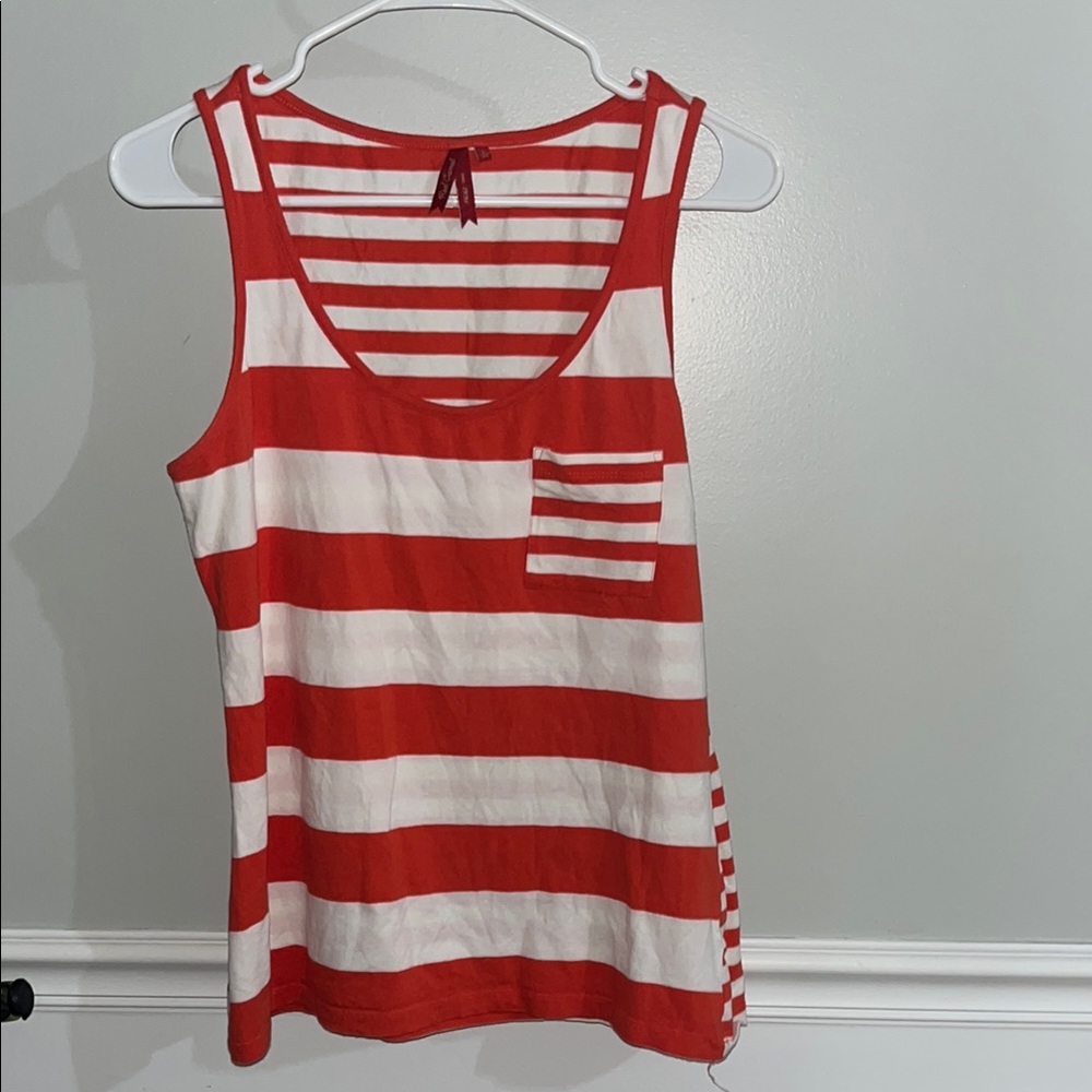 Red Camel Sleeveless Red and White Tank Top